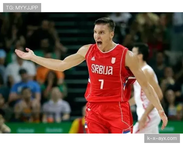 塞尔维亚传奇博格达诺维奇获誉国家英雄称号