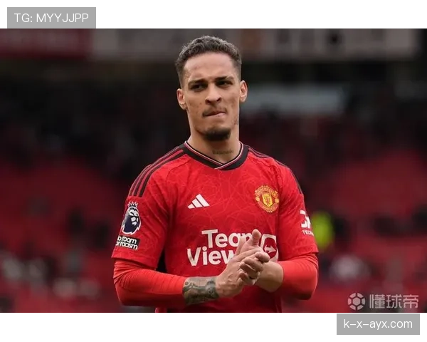 安东尼闪耀阿贾克斯：技术激情交织，铸就辉煌篇章