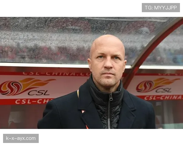 克鲁伊夫足球哲学重塑现代战术格局，引领全球青训体系革新浪潮