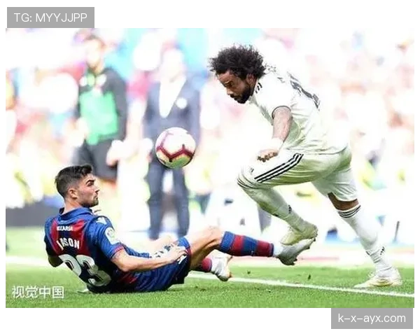 莱万特控球能力显著提升,引发球迷热议 莱万特控球能力显著提升,引发球迷热议